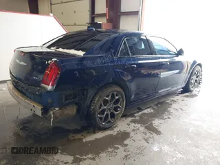 2015 Chrysler 300 with VIN 2C3CCAGG4FH892372, listed as a IAAI auction lot 41606701 with 209,602 mi miles. Bid and sale history available at carsss.com. Image 4.