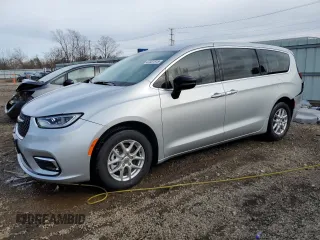 2024 Chrysler Pacifica Touring L with VIN 2C4RC1BG4RR178897, listed as a Copart auction lot 47037815 with 5,948 mi miles and Salvage Title. Bid and sale history available at DreamBid. Image 1.