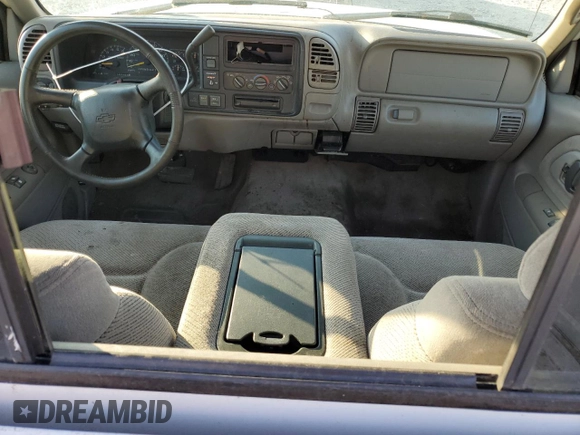1998 Chevrolet Silverado 1500 with VIN 1GCEK14R1WZ203739, listed as a Copart auction lot 77809444 with 147,168 mi miles and Salvage Title. Bid and sale history available at DreamBid. Image 8.