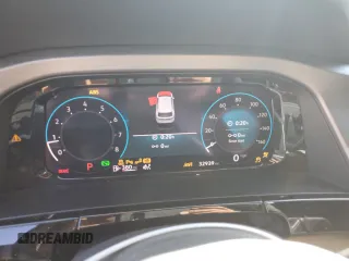 2024 Volkswagen Atlas SE with VIN 1V2JE2CA2RC210518, listed as a Copart auction lot 50130075 with 32,939 mi miles and Salvage title. Bid and sale history available at DreamBid. Image 9.