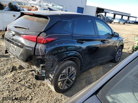 2022 Hyundai Kona Electric Limited with VIN KM8K53AG7NU136273, listed as a Copart auction lot 87870265 with 17,594 mi miles and Salvage Title. Bid and sale history available at carsss.com. Image 3.