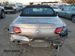2019 Mercedes-Benz C 300 z VIN WDDWK8EB5KF774456, wystawiony jako Copart lot #75391944 z przebiegiem 27 134 mil mil oraz Szkoda całkowita • Salvage title. Historia ofert i sprzedaży dostępna na DreamBid. Obrazek 6.