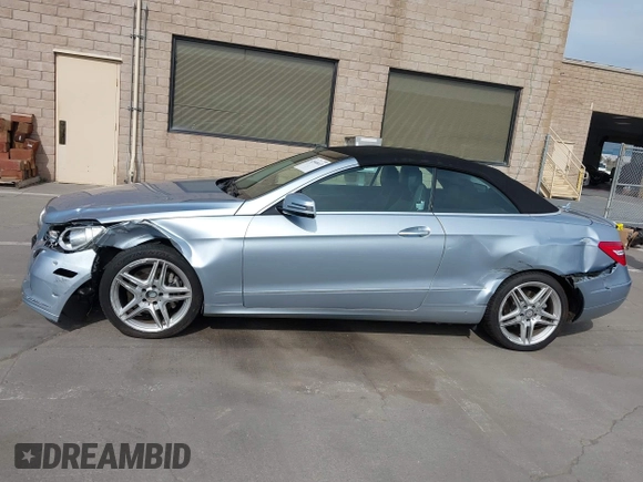 2013 Mercedes-Benz E 350 with VIN WDDKK5KF4DF200471, listed as a IAAI auction lot 42046633 with 76,116 mi miles and . Bid and sale history available at DreamBid. Image 14.