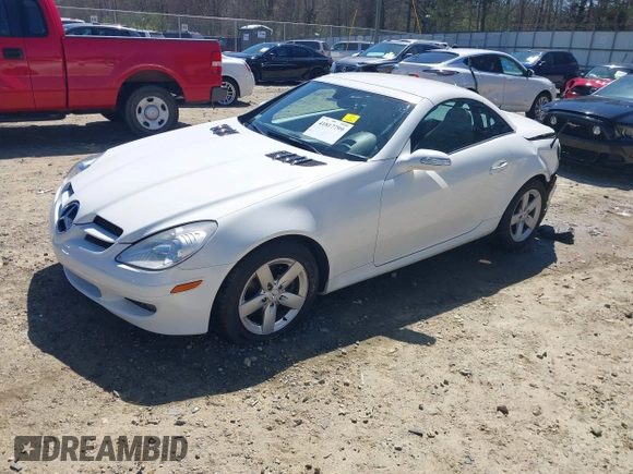 2006 Mercedes-Benz SLK 280 z VIN WDBWK54F66F129347, wystawiony jako IAAI lot #41817799 z przebiegiem 162 658 mil mil oraz . Historia ofert i sprzedaży dostępna na DreamBid. Obrazek 17.