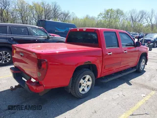2012 Chevrolet Colorado LT w/1LT with VIN 1GCDSCF97C8135307, listed as a IAAI auction lot 41992658 with 224,343 mi miles. Bid and sale history available at carsss.com. Image 4.