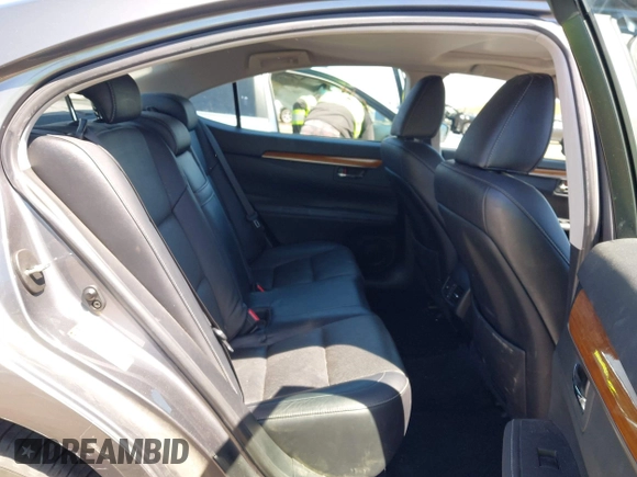 2013 Lexus ES 300h with VIN JTHBW1GG6D2033481, listed as a IAAI auction lot 42262327 with 162,138 mi miles and . Bid and sale history available at DreamBid. Image 8.