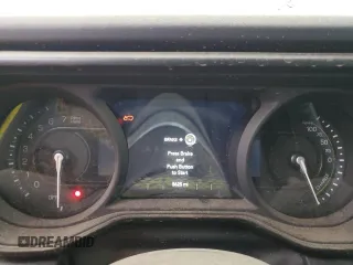 2024 Jeep Wrangler Sahara with VIN 1C4RJXP6XRW168603, listed as a Copart auction lot 59056565 with 5,625 mi miles and Non repairable. Bid and sale history available at DreamBid. Image 9.