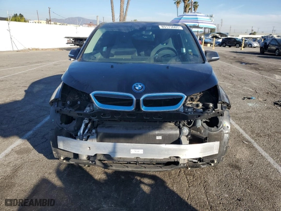 2018 BMW i3 with VIN WBY7Z2C5XJVE61817, listed as a Copart auction lot 89173665 with 22,811 mi miles and Salvage Title. Bid and sale history available at carsss.com. Image 5.