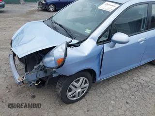 2008 Honda Fit with VIN JHMGD38468S060570, listed as a IAAI auction lot 42016018 with 133,574 mi miles. Bid and sale history available at carsss.com. Image 18.