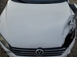 2013 Volkswagen Passat S with VIN 1VWAP7A37DC012259, listed as a Copart auction lot 44524765 with 176,133 mi miles and Salvage title. Bid and sale history available at DreamBid. Image 12.