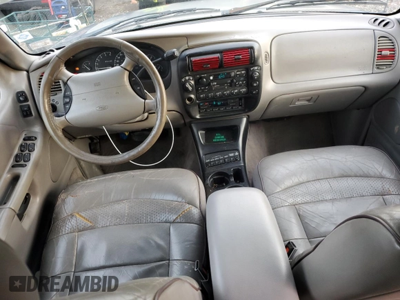 1997 Ford Explorer XL with VIN 1FMDU34E4VZC37151, listed as a Copart auction lot 85847234 with 260,538 mi miles and Salvage title. Bid and sale history available at DreamBid. Image 8.