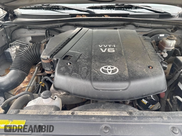 2010 Toyota Tacoma z VIN 5TEUU4EN8AZ748031, wystawiony jako IAAI lot #42313462 z przebiegiem 293 983 mil mil oraz . Historia ofert i sprzedaży dostępna na DreamBid. Obrazek 10.