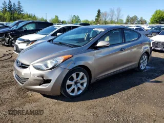 2012 Hyundai Elantra Limited z VIN 5NPDH4AE7CH082991, wystawiony jako Copart lot #57425245 z przebiegiem 235 479 mil mil oraz Szkoda całkowita • Salvage title. Historia ofert i sprzedaży dostępna na DreamBid. Obrazek 1.