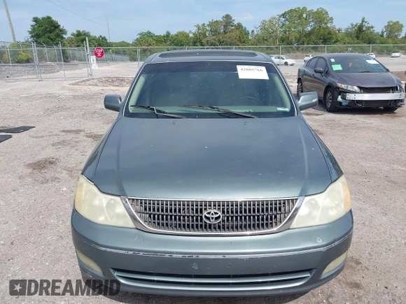 2002 Toyota Avalon XL with VIN 4T1BF28B82U226223, listed as a IAAI auction lot 42085766 with 247,355 mi miles and . Bid and sale history available at DreamBid. Image 12.