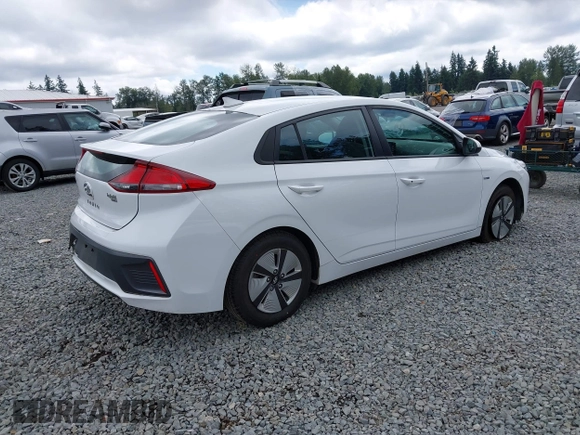 2020 Hyundai Ioniq Blue z VIN KMHC65LC0LU233688, wystawiony jako IAAI lot #42573852 z przebiegiem 61 293 mil mil oraz . Historia ofert i sprzedaży dostępna na DreamBid. Obrazek 4.