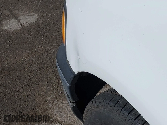 2002 Ford F-150 XL with VIN 1FTRF17232NB82575, listed as a IAAI auction lot 42276991 with 170,668 mi miles and . Bid and sale history available at DreamBid. Image 14.