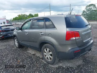 2011 Kia Sorento LX with VIN 5XYKTCA17BG023751, listed as a IAAI auction lot 42176584 with 173,072 mi miles and . Bid and sale history available at DreamBid. Image 3.