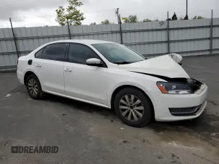 2013 Volkswagen Passat S w/Appearance with VIN 1VWAP7A32DC022150, listed as a Copart auction lot 51522185 with 69,739 mi miles and Salvage Title. Bid and sale history available at carsss.com. Image 4.