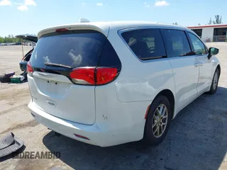 2017 Chrysler Pacifica Touring z VIN 2C4RC1DG6HR831175, wystawiony jako IAAI lot #42329800 z przebiegiem 320 507 mil mil oraz . Historia ofert i sprzedaży dostępna na DreamBid. Obrazek 18.
