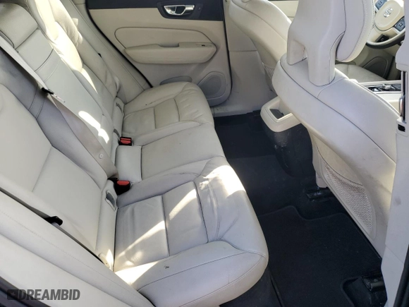 2018 Volvo XC60 Momentum with VIN YV4102RK2J1006993, listed as a Copart auction lot 43891525 with 72,936 mi miles and Salvage Title. Bid and sale history available at carsss.com. Image 11.