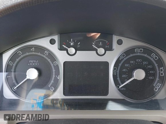 2008 Mercury Mariner с VIN 4M2CU81158KJ10995, выставлен на аукционе IAAI как лот 42561227 с пробегом Не указан миль и . История ставок и продаж доступна на DreamBid. Изображение 7.