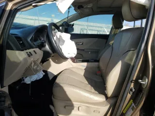 2011 Toyota Venza with VIN 4T3ZK3BB2BU044582, listed as a Copart auction lot 52190825 with Not provided miles and Salvage title. Bid and sale history available at DreamBid. Image 7.