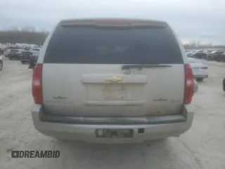 2007 Chevrolet Suburban LT with VIN 3GNFK16317G266460, listed as a Copart auction lot 43257695 with 294,952 mi miles and Salvage Title. Bid and sale history available at carsss.com. Image 6.