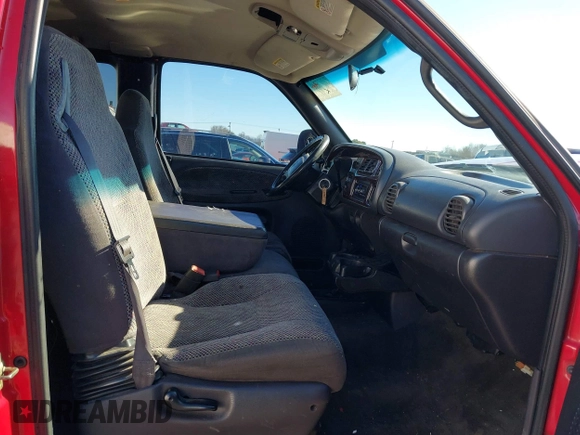 2001 Dodge 1500 with VIN 3B7HF13Z41G731187, listed as a IAAI auction lot 41555198 with 279,882 mi miles and . Bid and sale history available at DreamBid. Image 5.