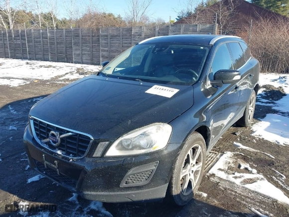 2012 Volvo XC60 3.0L with VIN YV4902DZ5C2241960, listed as a IAAI auction lot 41184310 with 165,353 mi miles. Bid and sale history available at carsss.com. Image 2.
