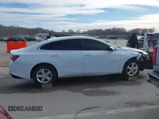 2022 Chevrolet Malibu LT with VIN 1G1ZD5ST4NF134992, listed as a IAAI auction lot 41723955 with 61,678 mi miles and . Bid and sale history available at carsss.com. Image 13.