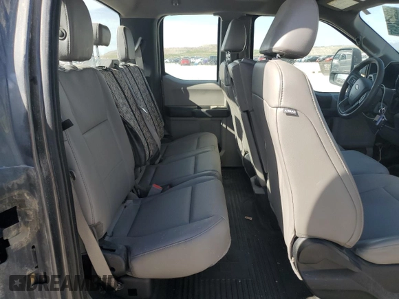 2018 Ford F-250 XL with VIN 1FT7X2B65JEB31372, listed as a Copart auction lot 52757495 with 167,640 mi miles and Clean title. Bid and sale history available at DreamBid. Image 10.