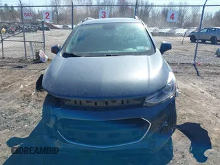 2018 Chevrolet Trax LT with VIN KL7CJPSB9JB644343, listed as a IAAI auction lot 41835550 with 168,296 mi miles. Bid and sale history available at carsss.com. Image 13.