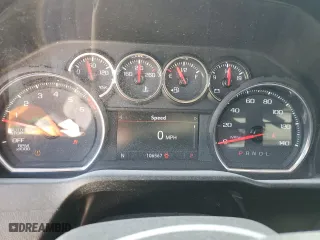 2019 Chevrolet Silverado 1500 LT with VIN 3GCPWCED0KG282052, listed as a Copart auction lot 48392005 with 106,567 mi miles and Salvage Title. Bid and sale history available at carsss.com. Image 9.