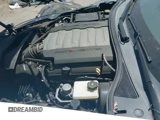 2014 Chevrolet Corvette 1LT z VIN 1G1YB2D71E5122157, wystawiony jako IAAI lot #42835335 z przebiegiem 90 227 mil mil oraz . Historia ofert i sprzedaży dostępna na DreamBid. Obrazek 21.