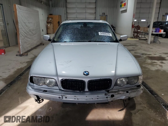 2000 BMW 7 Series 740i with VIN WBAGG834XYDN80320, listed as a Copart auction lot 54906225 with 284,262 mi miles and Salvage Title. Bid and sale history available at DreamBid. Image 5.