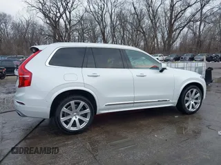 2019 Volvo XC90 Inscription z VIN YV4A22PL6K1465452, wystawiony jako IAAI lot #41324871 z przebiegiem 90 801 mil mil oraz . Historia ofert i sprzedaży dostępna na DreamBid. Obrazek 14.