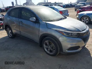2019 Honda HR-V LX with VIN 3CZRU6H32KG711575, listed as a IAAI auction lot 41762992 with 34,204 mi miles. Bid and sale history available at carsss.com. Image 1.