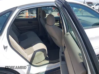 2006 Ford Taurus SE with VIN 1FAFP53U96A134869, listed as a IAAI auction lot 42185928 with 207,390 mi miles and . Bid and sale history available at DreamBid. Image 8.