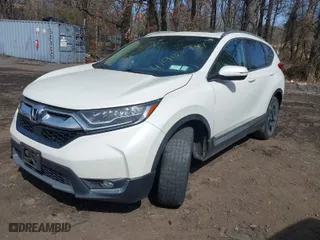2018 Honda CR-V Touring with VIN 2HKRW2H96JH690197, listed as a IAAI auction lot 41902741 with 34,637 mi miles. Bid and sale history available at carsss.com. Image 2.