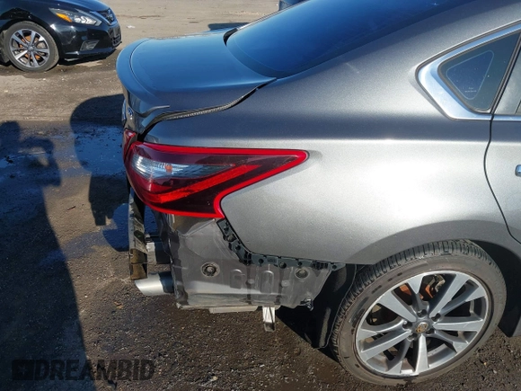 2017 Nissan Altima SR with VIN 1N4AL3AP8HC142024, listed as a IAAI auction lot 41696496 with 125,948 mi miles and . Bid and sale history available at carsss.com. Image 17.