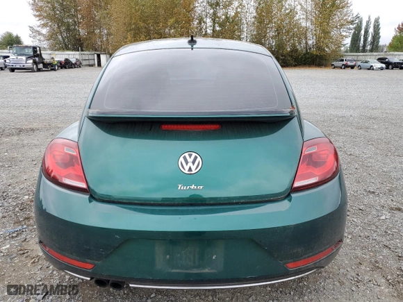 2018 Volkswagen Beetle SE with VIN 3VWJD7AT6JM711272, listed as a Copart auction lot 72000634 with 45,178 mi miles and Salvage Title. Bid and sale history available at carsss.com. Image 6.