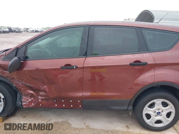 2018 Ford Escape S with VIN 1FMCU0F73JUA03910, listed as a IAAI auction lot 41899146 with 33,486 mi miles and . Bid and sale history available at carsss.com. Image 15.