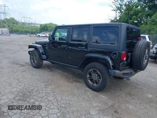 2016 Jeep Wrangler Unlimited Sahara z VIN 1C4HJWEG3GL343340, wystawiony jako IAAI lot #42683859 z przebiegiem 92 878 mil mil oraz . Historia ofert i sprzedaży dostępna na DreamBid. Obrazek 3.