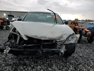 2005 Toyota Camry STD z VIN 4T1BE32K85U386267, wystawiony jako Copart lot #59219615 z przebiegiem 171 844 mil mil oraz Szkoda całkowita • Salvage title. Historia ofert i sprzedaży dostępna na DreamBid. Obrazek 5.