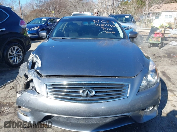 2013 Infiniti G37 IPL with VIN JN1CV6EK5DM920395, listed as a IAAI auction lot 41274363 with 61,073 mi miles. Bid and sale history available at carsss.com. Image 12.