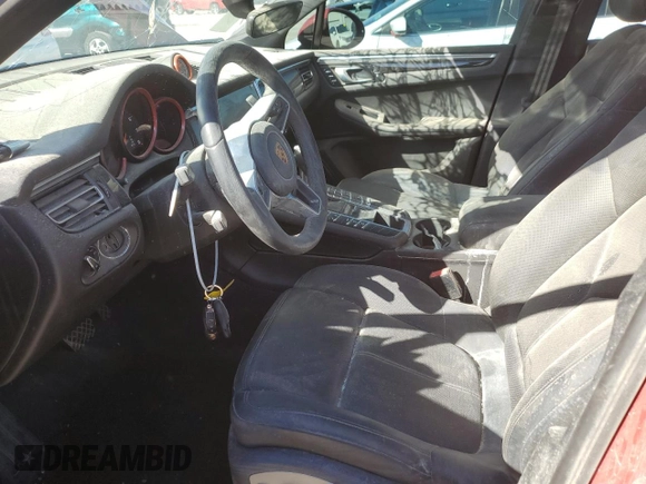 2021 Porsche Macan with VIN WP1AA2A59MLB05517, listed as a Copart auction lot 49170795 with 42,919 mi miles and Salvage Title. Bid and sale history available at DreamBid. Image 7.