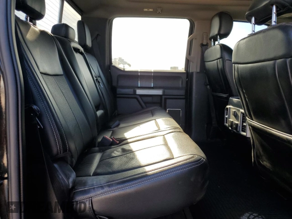 2021 Ford F-350 XL z VIN 1FT8W3DT7MEC78278, wystawiony jako Copart lot #49004825 z przebiegiem Nie podano mil oraz Nie do naprawy • Non repairable. Historia ofert i sprzedaży dostępna na DreamBid. Obrazek 10.