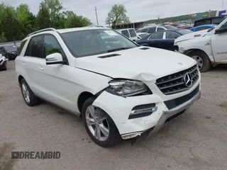 2013 Mercedes-Benz M 350 z VIN 4JGDA5HB9DA105195, wystawiony jako IAAI lot #42068124 z przebiegiem 130 425 mil mil oraz . Historia ofert i sprzedaży dostępna na DreamBid. Obrazek 1.