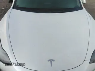 2023 Tesla Model 3 z VIN 5YJ3E1EA3PF449187, wystawiony jako IAAI lot #40320939 z przebiegiem Nie podano mil oraz . Historia ofert i sprzedaży dostępna na DreamBid. Obrazek 9.