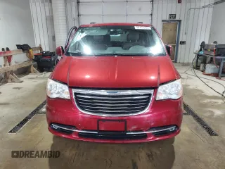 2014 Chrysler Town & Country Touring z VIN 2C4RC1BG3ER372430, wystawiony jako Copart lot #58757545 z przebiegiem 139 909 mil mil oraz Szkoda całkowita • Salvage title. Historia ofert i sprzedaży dostępna na DreamBid. Obrazek 5.